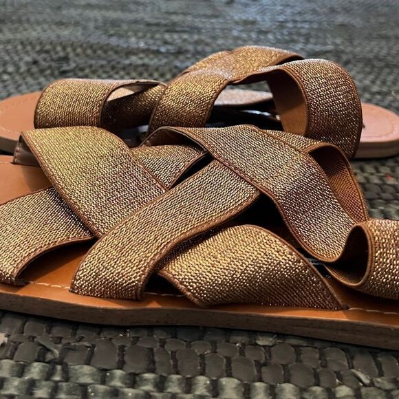 NWOT Design Lab (Lord & Taylor) Sandals - Picture 2 of 3